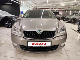 2010 Skoda Octavia II (A5) Рестайлинг, серый, 490000 рублей, вид 1