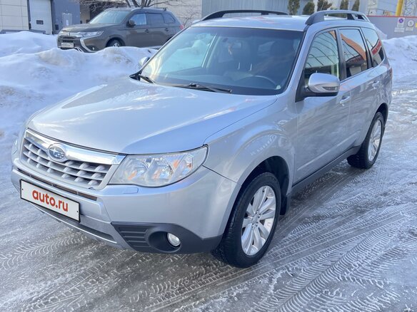2011 Subaru Forester III Рестайлинг, серебристый, 1540000 рублей - вид 18