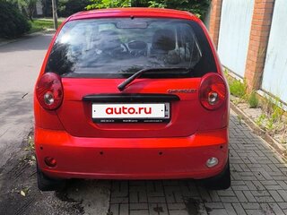 2009 Chevrolet Spark II, красный, 300000 рублей, вид 5