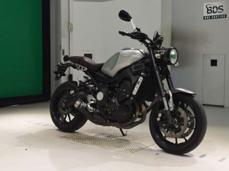 2020 Yamaha XSR900, серебристый, 720000 рублей, вид 2