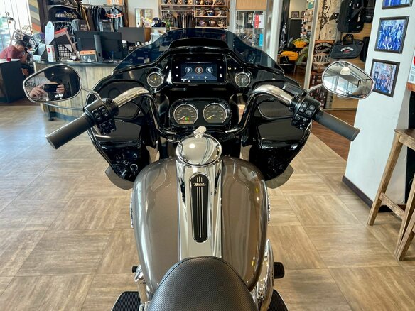 2023 Harley-Davidson Road Glide 3, серый, 4980000 рублей - вид 9