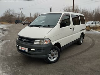 2001 Toyota HiAce H100, белый, 900000 рублей, вид 1