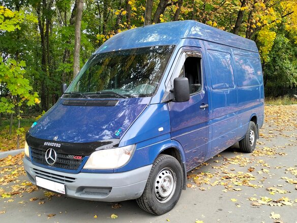 2017 Mercedes-Benz Sprinter Classic, синий, 1350000 рублей - вид 2