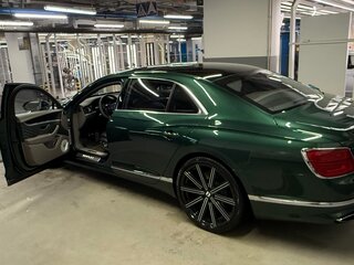 2021 Bentley Flying Spur III, зелёный, 23800000 рублей, вид 4