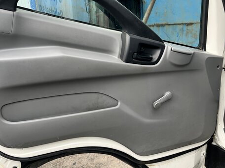 2014 Hino Series 300 (Dutro), белый, 1800000 рублей, вид 5