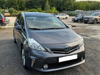 2012 Toyota Prius v (+) I (ZVW40/41), серый, 1800000 рублей, вид 2