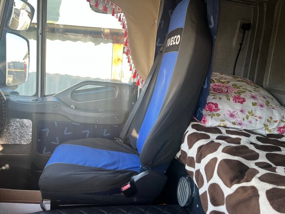 2011 Iveco Trakker, белый, 3400000 рублей - вид 16