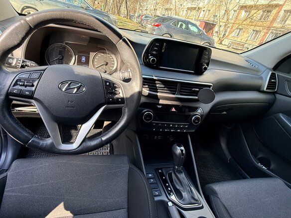 2018 Hyundai Tucson III Рестайлинг, серый, 1650000 рублей - вид 5