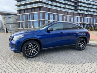 2019 Mercedes-Benz GLE Coupe 400 I (C292), синий, 3900000 рублей, вид 3