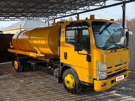 2013 Isuzu Ассенизаторская машина, 3550000 рублей, вид 3