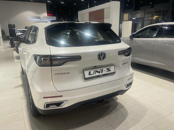 2025 Changan UNI-S I, белый, 3179900 рублей - вид 2