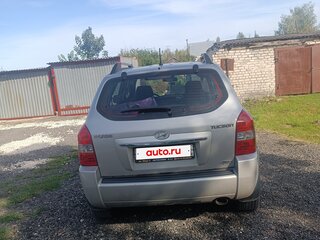 2008 Hyundai Tucson I, серебристый, 850000 рублей, вид 4