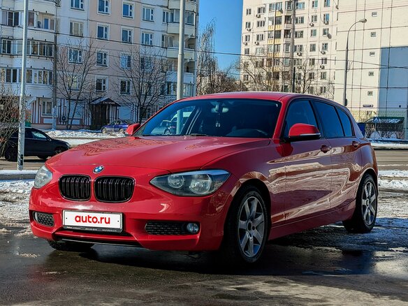 2012 BMW 1 серии 116i II (F20/F21), красный, 1100000 рублей - вид 7