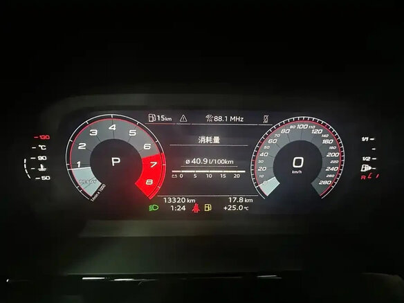 2023 Audi A3 Sportback 35 TFSI IV (8Y), зелёный, 2180000 рублей - вид 14