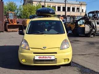2000 Toyota FunCargo, жёлтый, 300000 рублей, вид 2