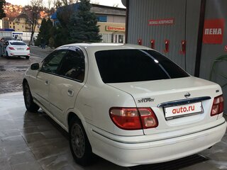 2001 Nissan Bluebird Sylphy I (G10), белый, 510000 рублей, вид 4