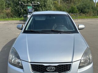 2009 Kia Rio II, серебристый, 435000 рублей, вид 1