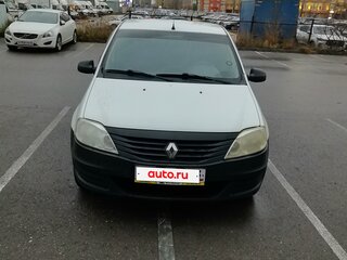2013 Renault Logan I Рестайлинг, белый, 230000 рублей, вид 1