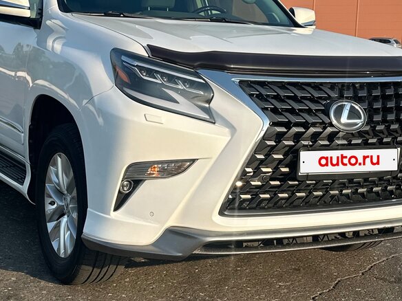 2017 Lexus GX 460 II Рестайлинг, белый, 5650000 рублей - вид 13