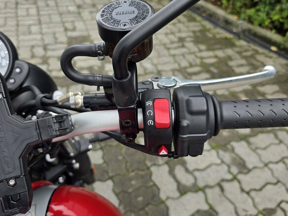 2018 Triumph Scrambler, красный, 920000 рублей - вид 19