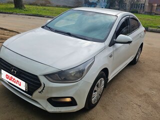 2018 Hyundai Solaris II, белый, 750000 рублей, вид 1