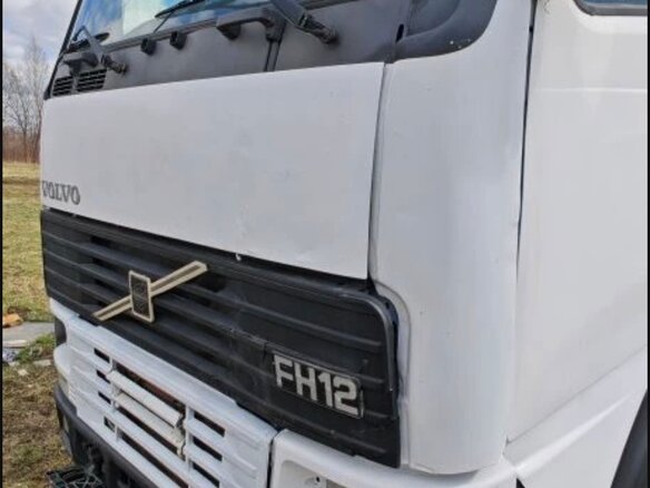 1999 Volvo FH, белый, 500000 рублей - вид 2