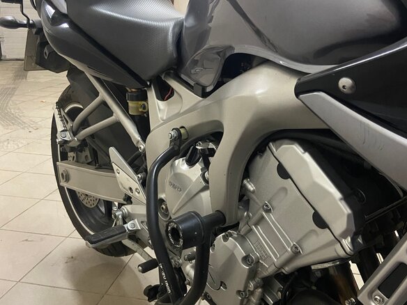 2008 Yamaha FZ6, серебристый, 420000 рублей - вид 3