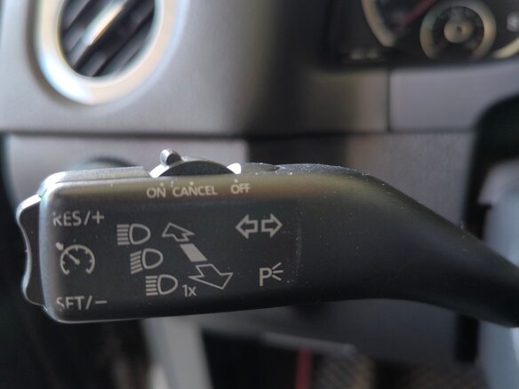 2014 Volkswagen Tiguan I Рестайлинг, коричневый, 1100000 рублей - вид 23