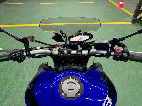 2017 Yamaha MT-09 (FZ-09), синий, 875000 рублей - вид 11