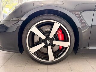 2025 Porsche 911 Targa 4S VIII (992) Рестайлинг, чёрный, 27965000 рублей, вид 5