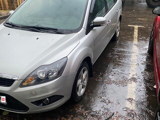 2010 Ford Focus II Рестайлинг, серебристый, 600000 рублей, вид 1