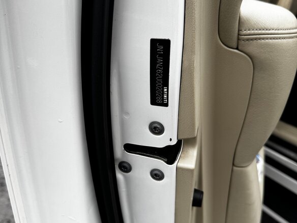 2012 Infiniti QX56 II, белый, 2490000 рублей - вид 26