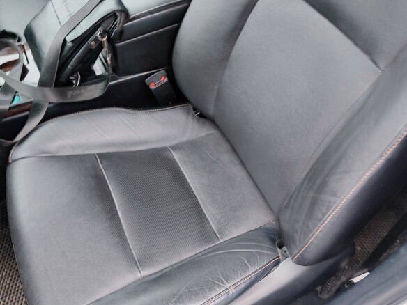 2015 Toyota Camry VII (XV50) Рестайлинг, белый, 2200000 рублей - вид 23