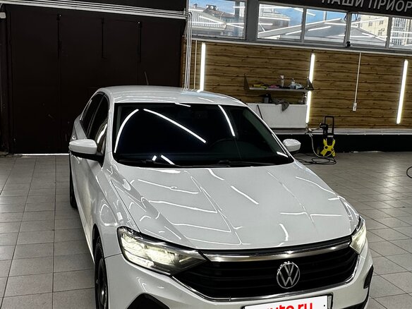 2021 Volkswagen Polo VI, белый, 1250000 рублей
