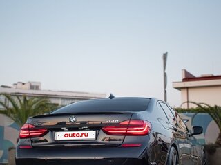 2016 BMW 7 серии 750i xDrive VI (G11/G12), чёрный, 4700000 рублей, вид 5