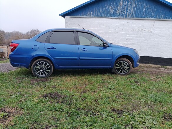 2021 Lada (ВАЗ) Granta I Рестайлинг, синий, 930000 рублей - вид 5