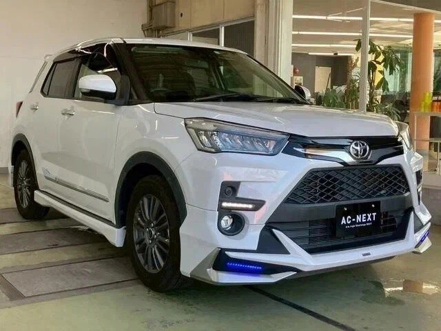 Открыть фотографии: Toyota Raize I