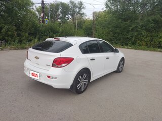 2013 Chevrolet Cruze I Рестайлинг, белый, 750000 рублей, вид 3
