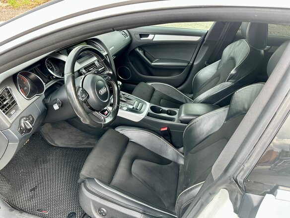 2011 Audi A5 I (8T) Рестайлинг, белый, 1900000 рублей - вид 5