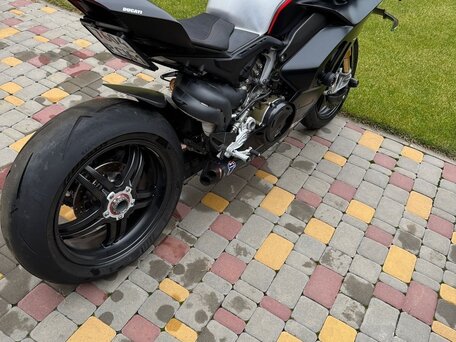 2021 Ducati Panigale V4, чёрный, 2550000 рублей, вид 4