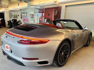2016 Porsche 911 Carrera 4S VII (991) Рестайлинг, серебристый, 8500000 рублей, вид 5