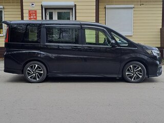 2020 Honda Stepwgn Spada V Рестайлинг, чёрный, 2750000 рублей, вид 3