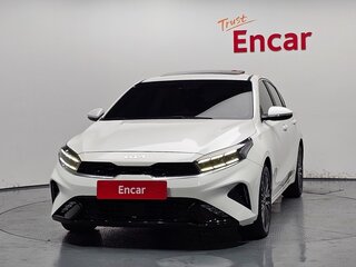 2022 Kia K3 II Рестайлинг, белый, 1570000 рублей, вид 2