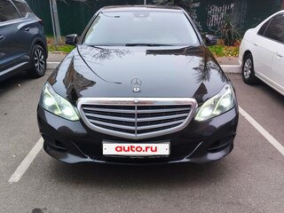 2013 Mercedes-Benz E-Класс 200 IV (W212, S212, C207) Рестайлинг, чёрный, 2000000 рублей, вид 2