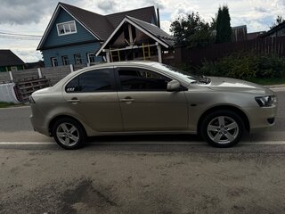 2008 Mitsubishi Lancer X, бежевый, 710000 рублей, вид 2