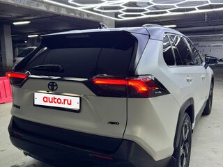 2022 Toyota RAV4 V (XA50), белый, 4900000 рублей, вид 5