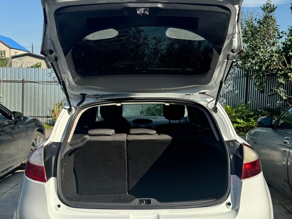 2011 Renault Megane III, белый - вид 13