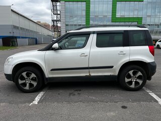 2012 Skoda Yeti I, белый, 550000 рублей, вид 4