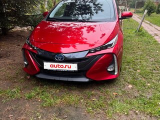 2018 Toyota Prius PHV ZVW52 Prime IV (XW50), красный, 2105000 рублей, вид 1