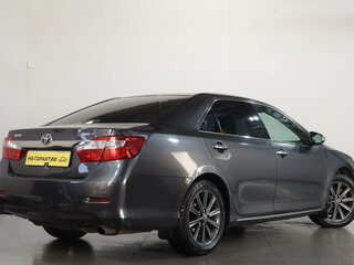 2013 Toyota Camry VII (XV50), серый, 1459000 рублей, вид 4